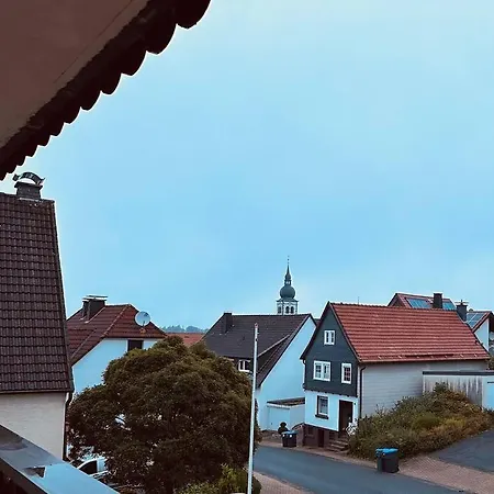 In Warstein-suttrop 公寓 *